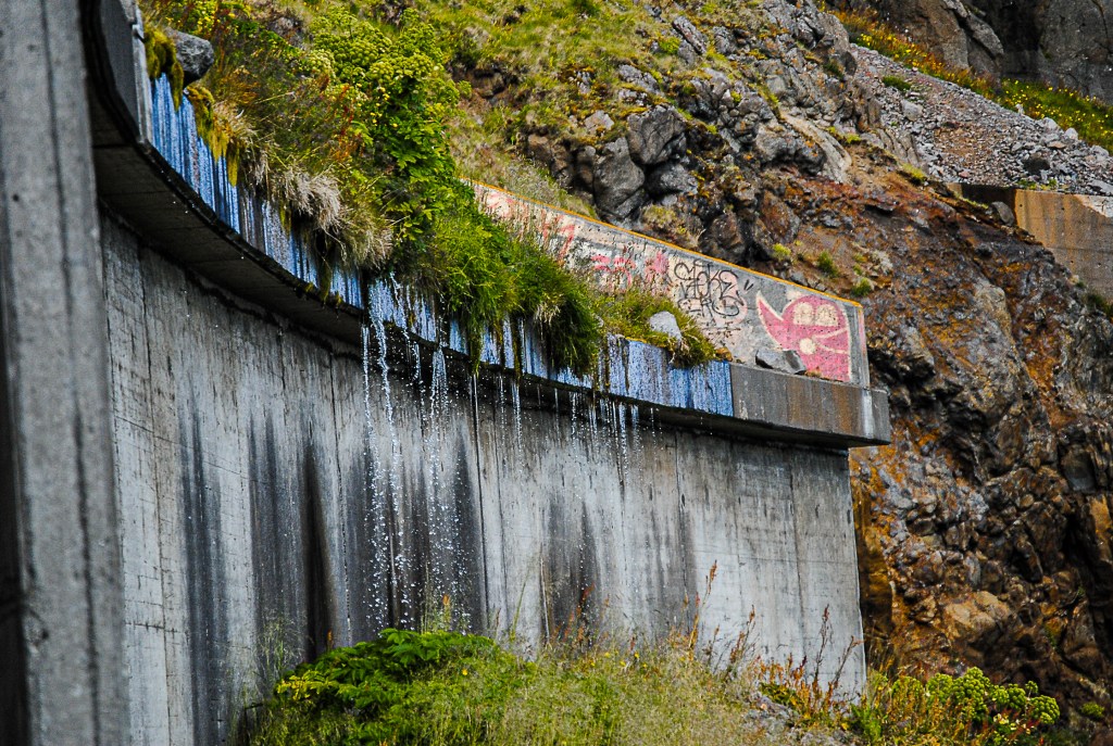 RUINS 6 - Road's End